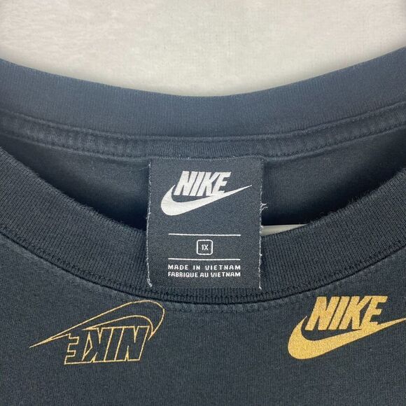 Nike Cropped Shirt Womens Size 1X Black Gold Metallic Logo Repeat Short Sleeve - Picture 6 of 7